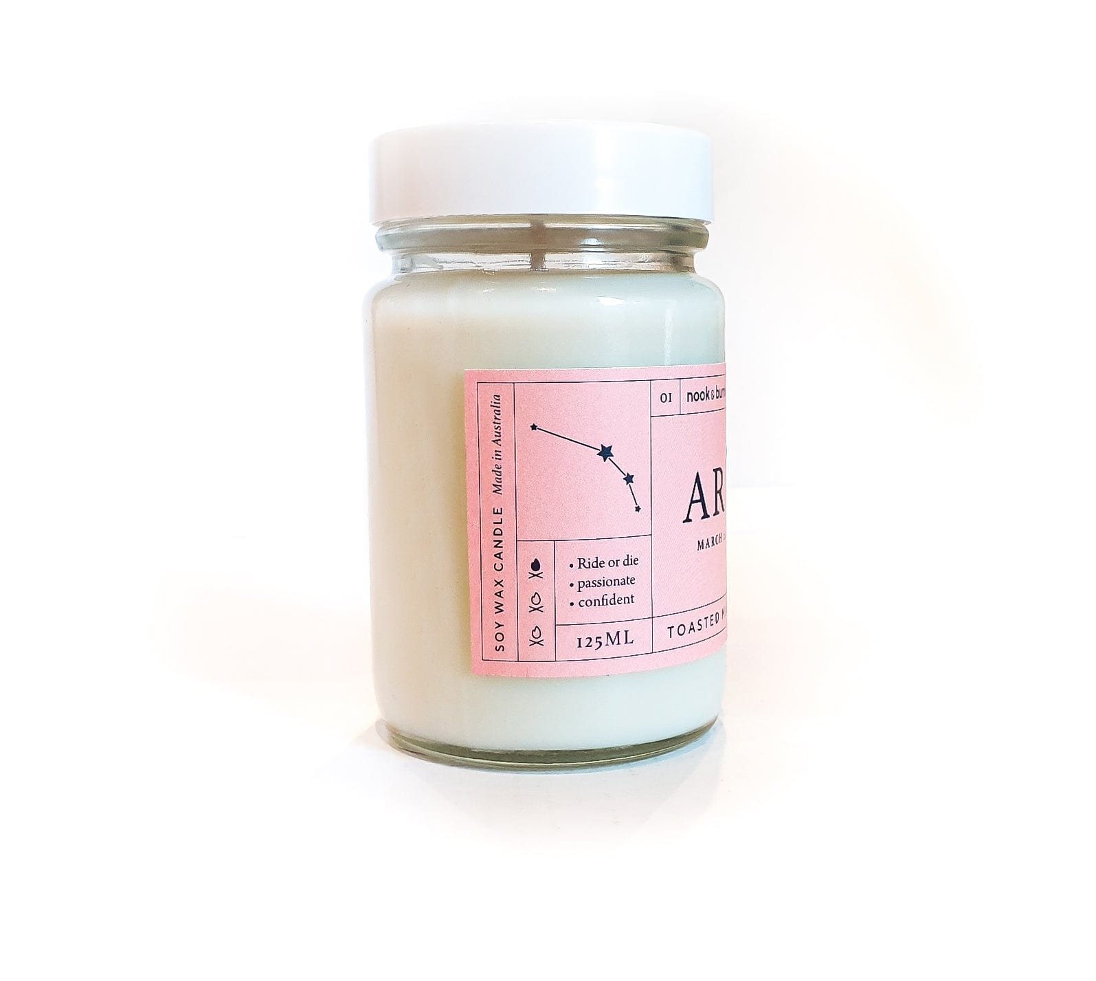 Nook & Burrow candle Aries | Astrology Range | candle